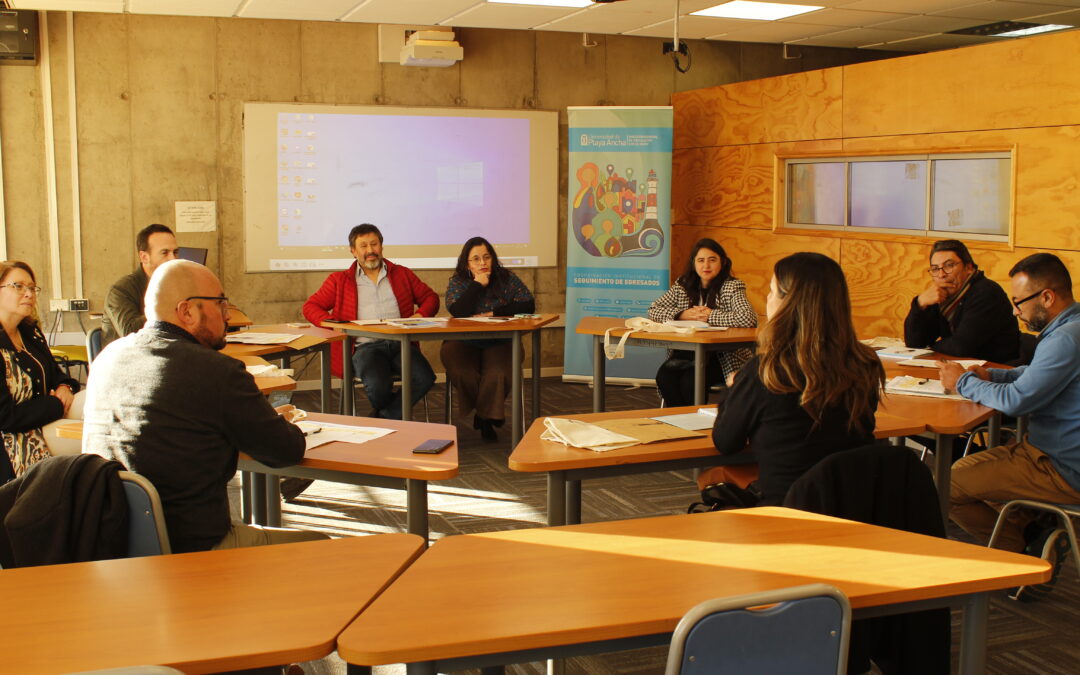 Pedagogía en Matemáticas realizó encuentro con empleadores para retroalimentar proceso de seguimientos a egresados/as