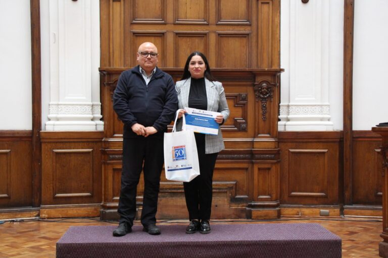 Egresada de la Facultad de Ingeniería UPLA es reconocida en Concurso de Tesis de Interés Regional 2024 del CRUV
