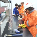 Visita-laboratorio_san-felipe UPLA
