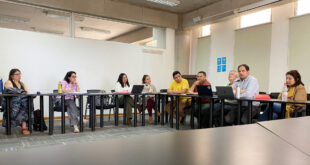 Senadores de la U. de Chile comparten experiencia con pares de la UPLA