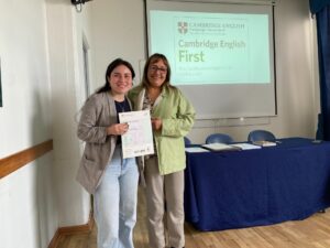 Estudiantes de Traducción e Interpretación Inglés-Español reciben certificación Cambridge