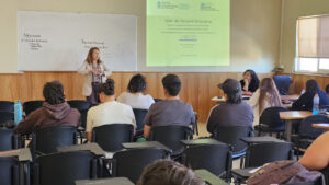 Seminario fortalece la formación docente en inclusión en pedagogías en Educación Diferencial e Historia y Geografía UPLA