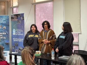 Integrantes de la Confederación de Estudiantes de las Ciencias Ambientales se reunieron en la UPLA