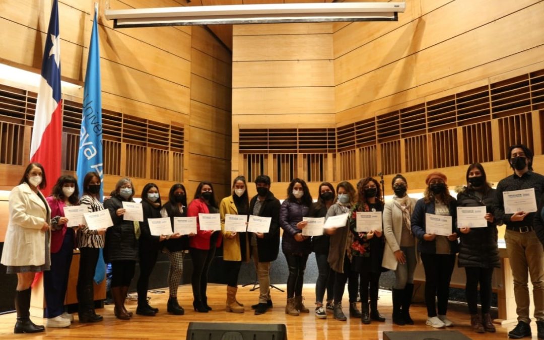 Convenio entre la UPLA y la Municipalidad de La Cruz permitió que funcionarios y funcionarias se certificarán en prácticas laborales inclusivas