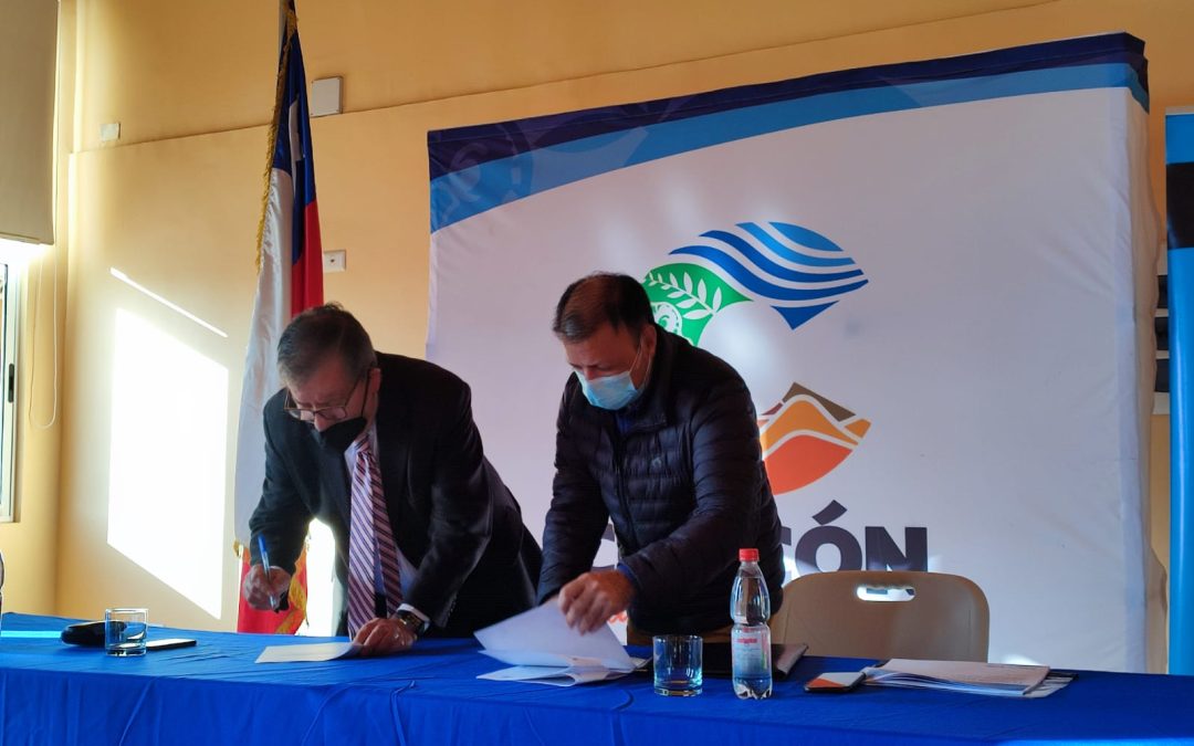 Firma de convenio entre UPLA y Municipalidad de Concón permitirá que docentes y estudiantes ejecuten sus proyectos de innovación social para potenciar el desarrollo de la comuna