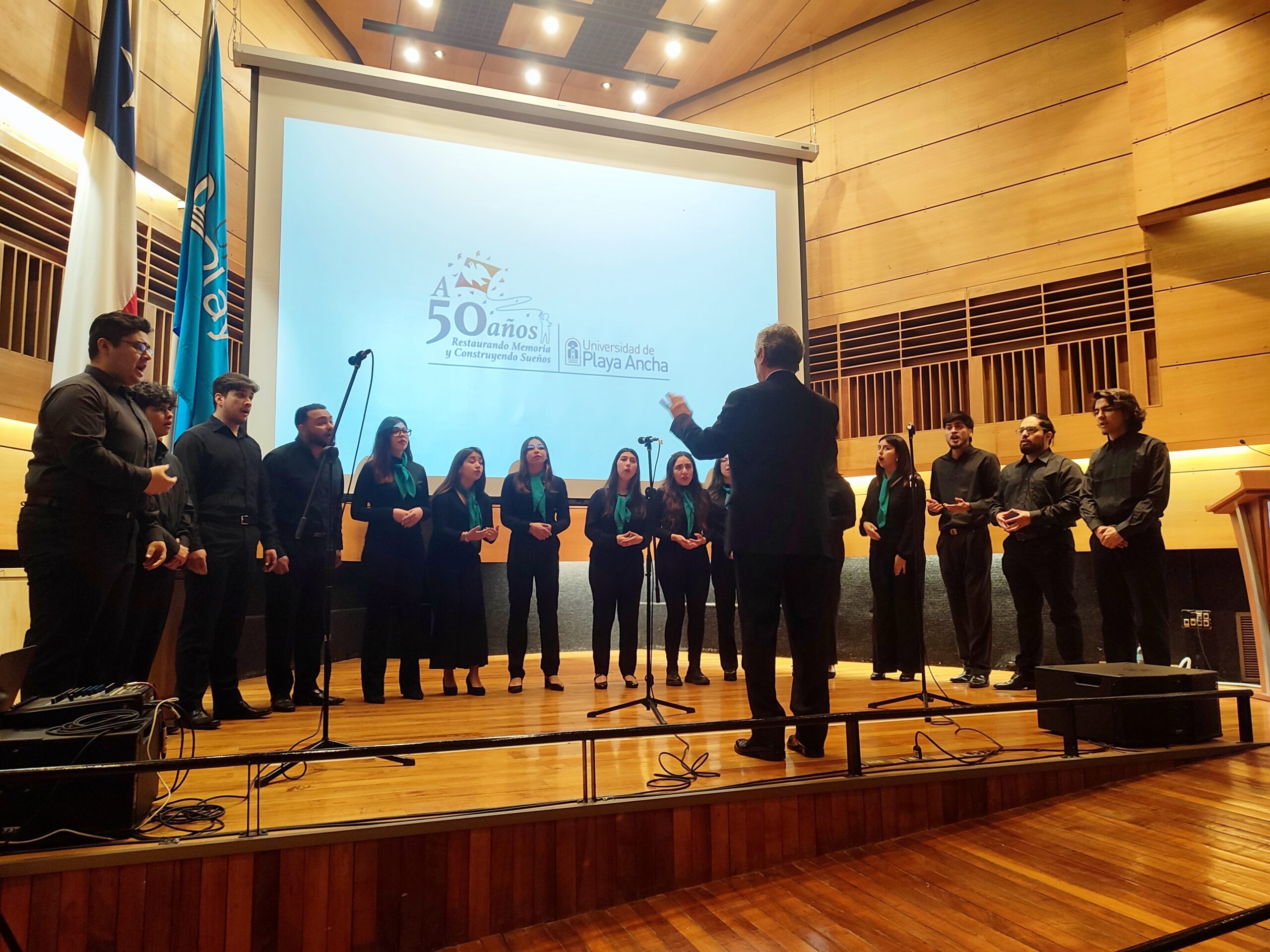Tres elencos artísticos culturales UPLA participaron en ceremonia de conmemoración de los 50 años del Golpe Cívico Militar