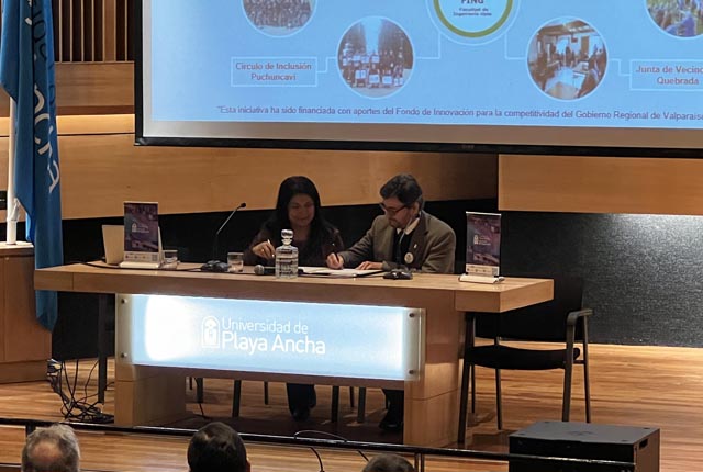 UPLA y Municipalidad de Puchuncaví firman convenio para promover educación ambiental