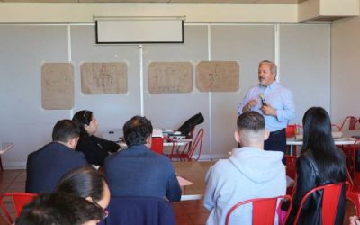 Presidente de Red de Vinculación con el Medio del CUECH realizó en UPLA charla sobre identificación de agentes territoriales relevantes