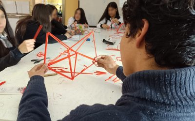 Patrones geométricos: Proyecto UPLA realizó talleres de grabado xilográfico en cinco establecimientos educacionales de Playa Ancha