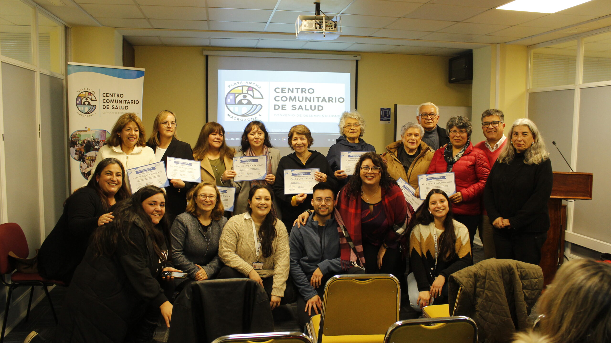 Centro Comunitario de Salud UPLA certificó a vecinos de Playa Ancha como monitores comunitarios de salud