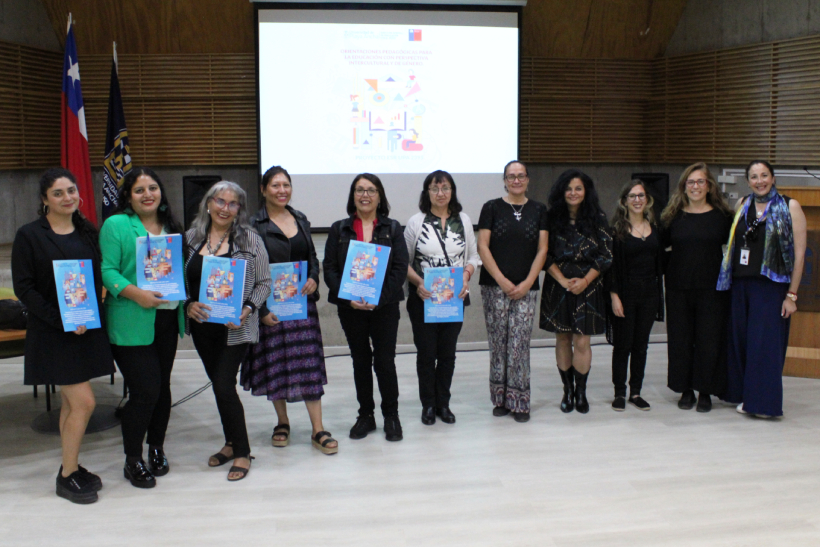 Iniciativa VcM cierra proyectando su contribución a la formación escolar y universitaria con perspectiva de género e intercultural