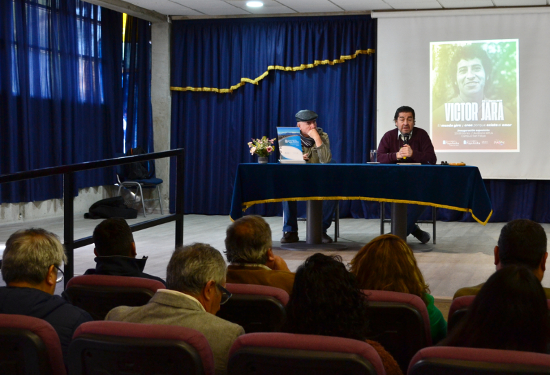 Charla profesor Gonzalo Saldaña