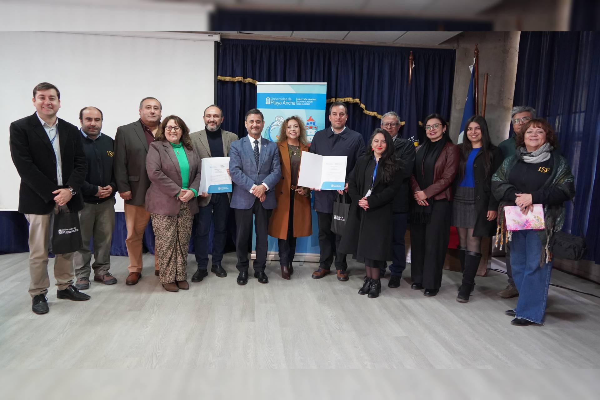 Firma convenios UPLA, SLEP Los Andes y SLEP Aconcagua