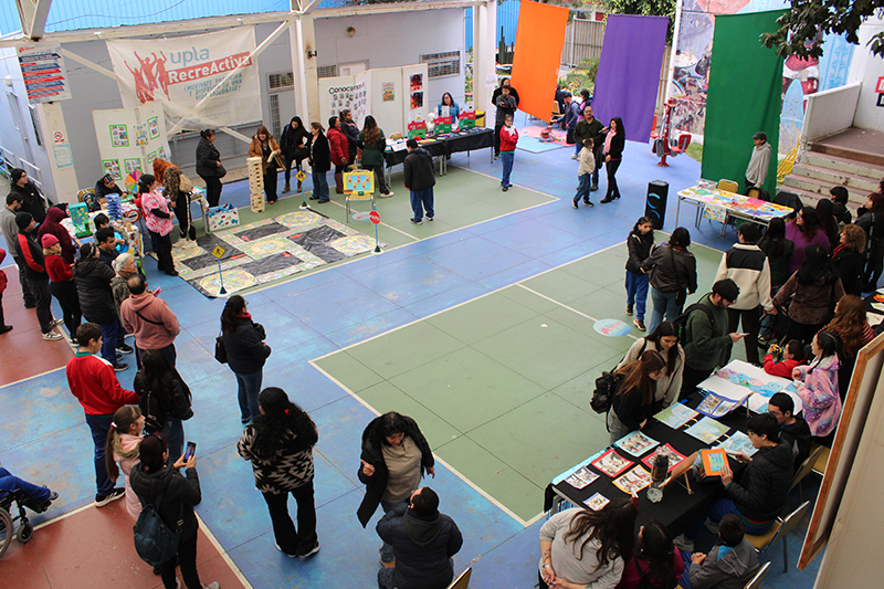 Escuela Nueva Siembra celebró su primera Feria de Actividades Conmemorativas en la UPLA
