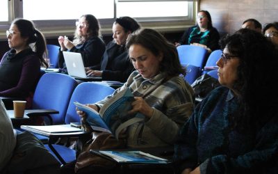 Vinculación con el Medio difunde ante facultades de Ciencias Sociales y Salud Modelo VcM y Manual de Indicadores institucionales