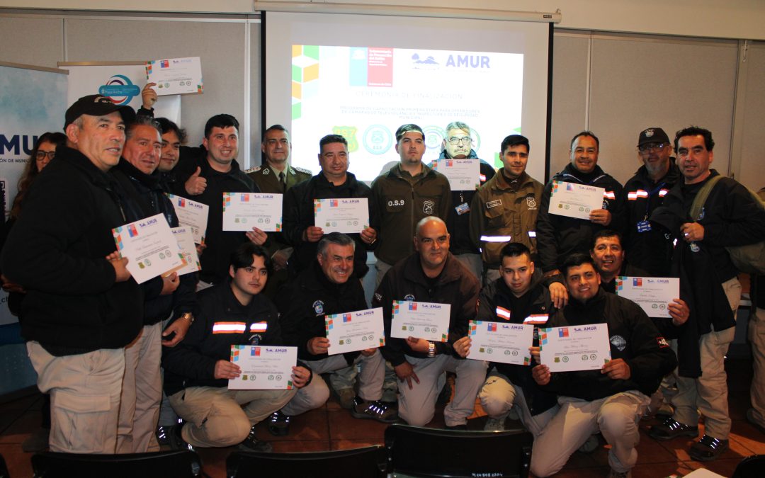 AMUR certifica a cerca de 80 funcionarios de seguridad municipal en la Universidad de Playa Ancha